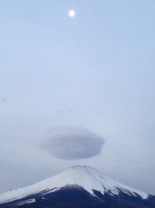 Fuji-moon20130103